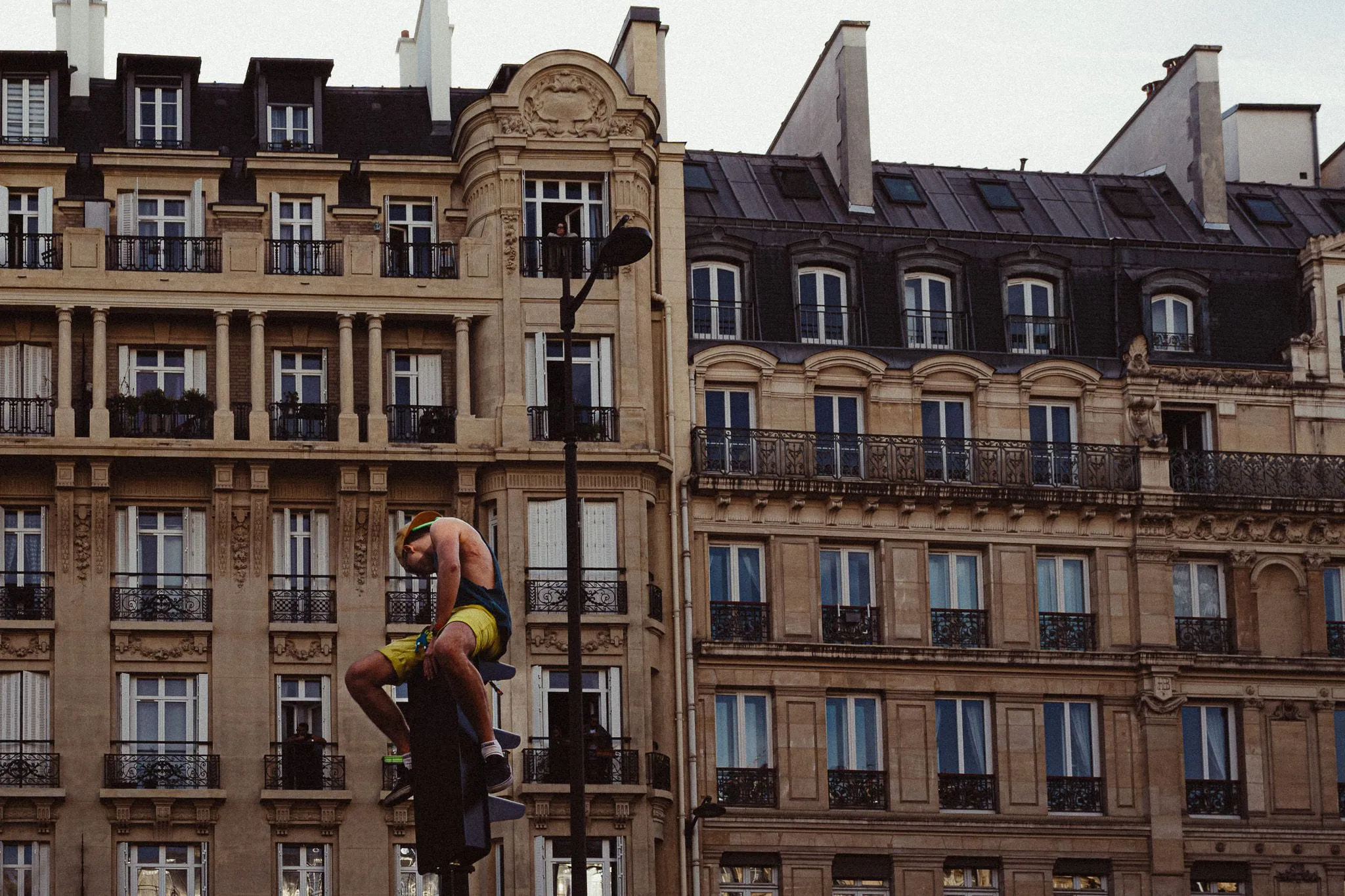 Climber against the facade 2
