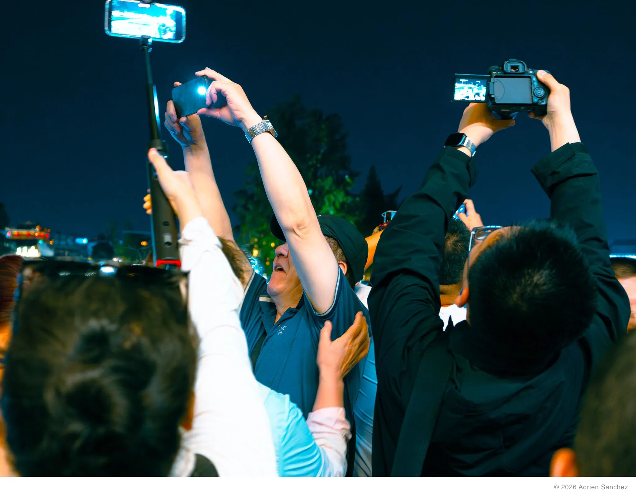 Crowd of photographers