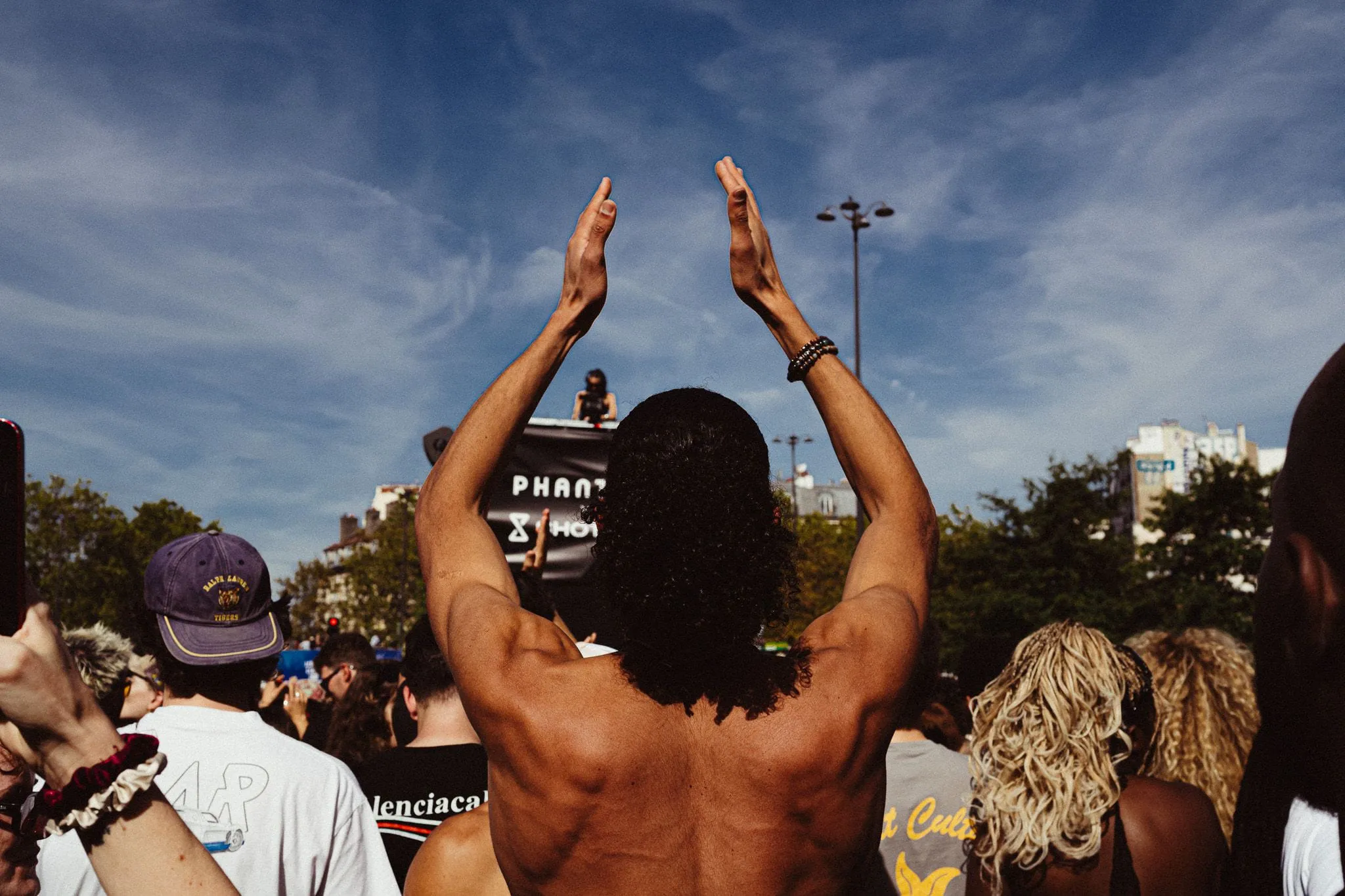 Hands up to the sky